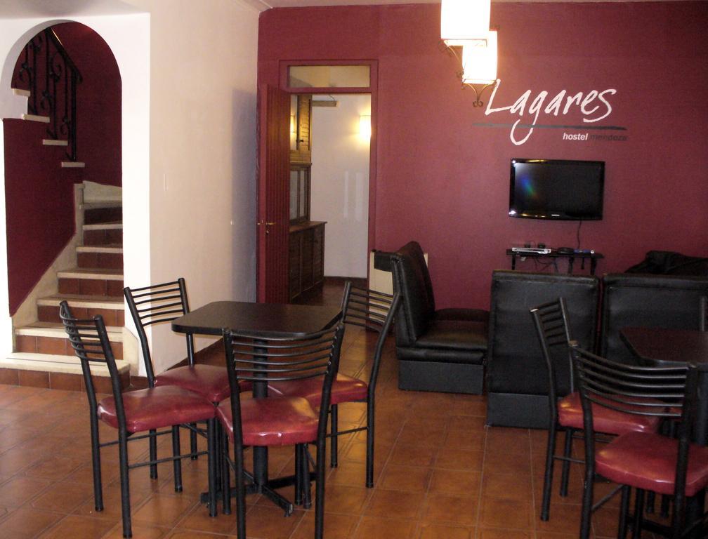 Lagares Hostel *